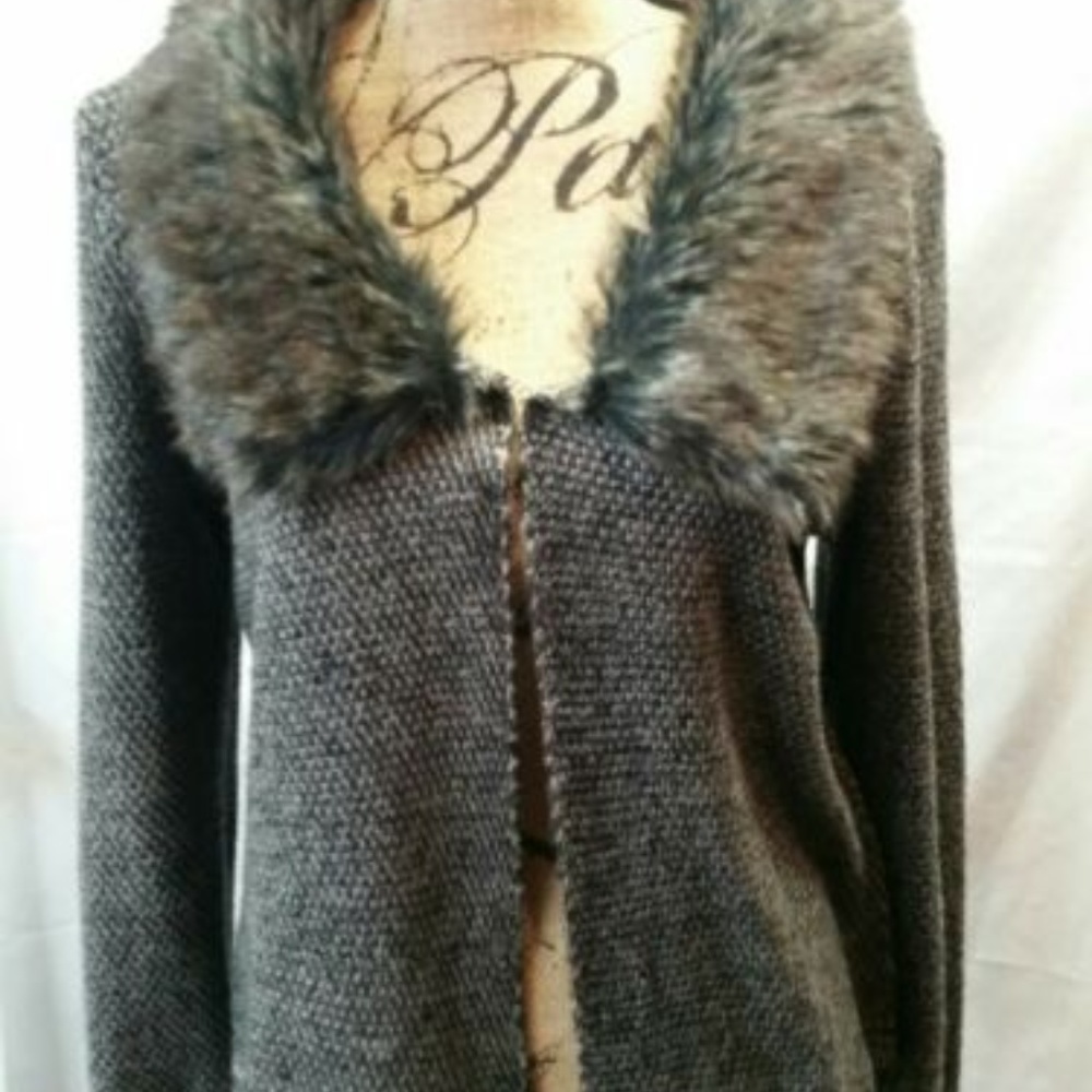 Cupio Cardigan Sweater Xl Faux Fur collar